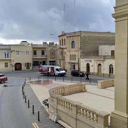 בית כפרי Ta' Lorenzo סן לורנץ