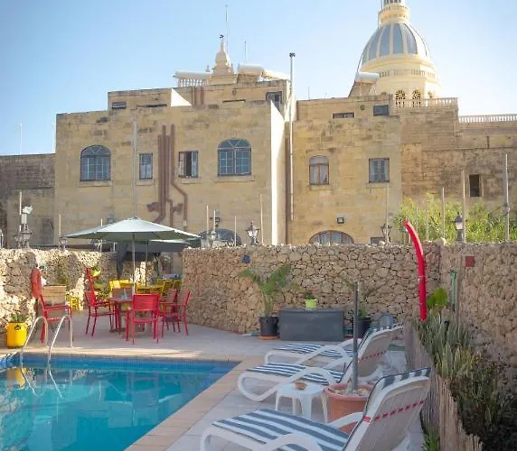 בית כפרי Ta' Lorenzo *