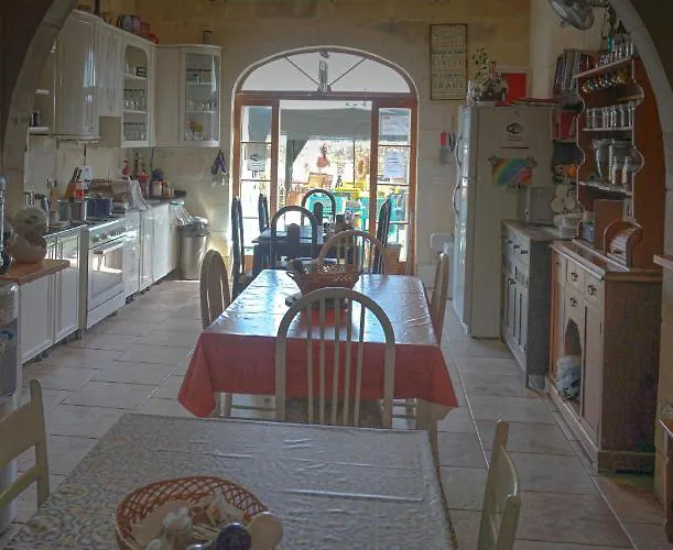 Ta' Lorenzo Country house San Lawrenz