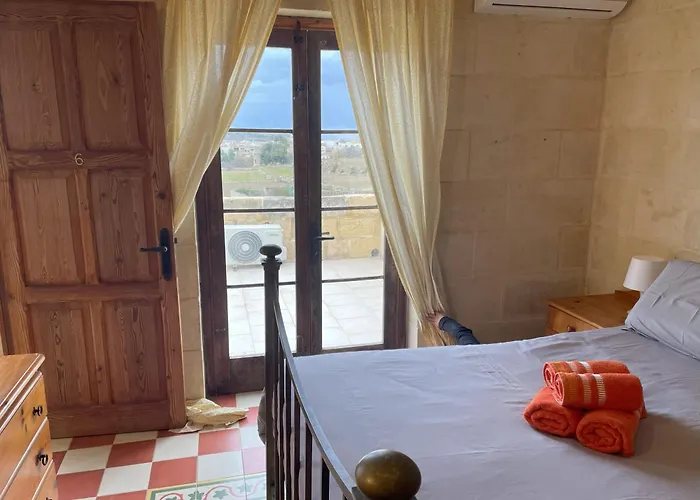 Landhuis Ta' Lorenzo *